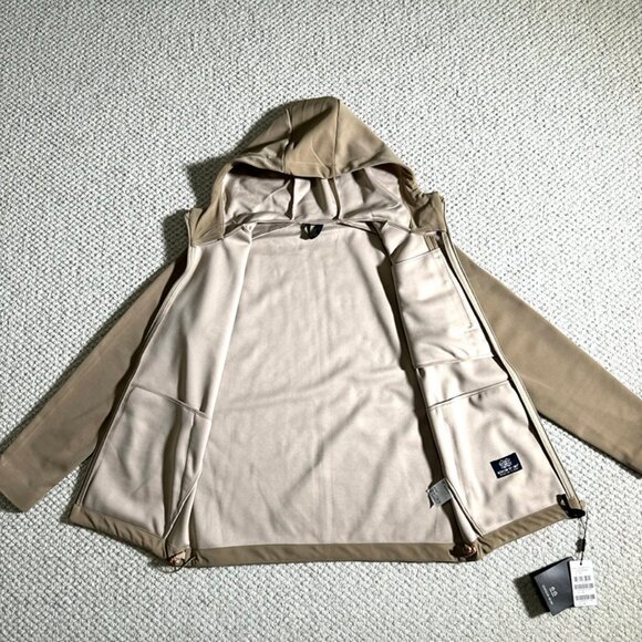 Kolon Sport Men's Hooded Khaki Jacket - Picture 8 of 9